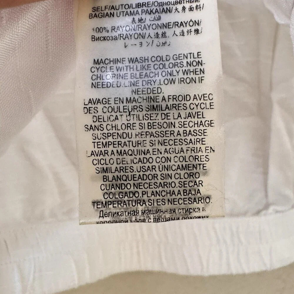 BCBGeneration WHITE COLLARED V NECK BRAIDED CROP … - image 5